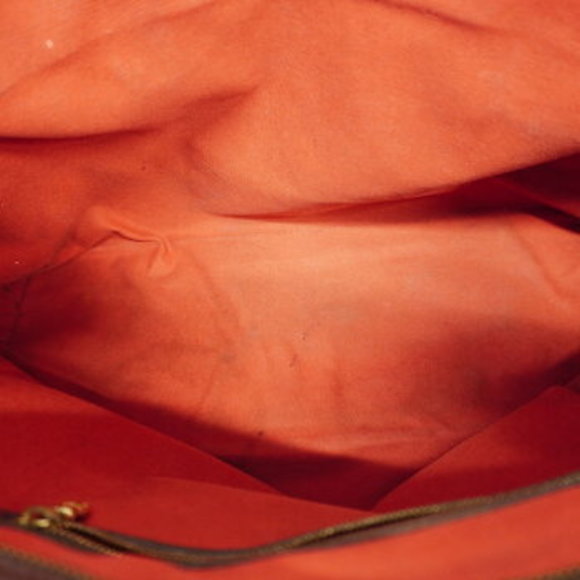 Louis Vuitton Damier Chelsea Shoulder Bag - Picture 4 of 16